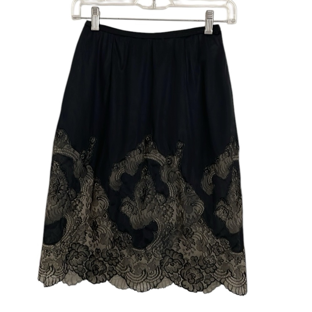 Vintage 60’s Saramae Lingerie black imported lace half slip union made